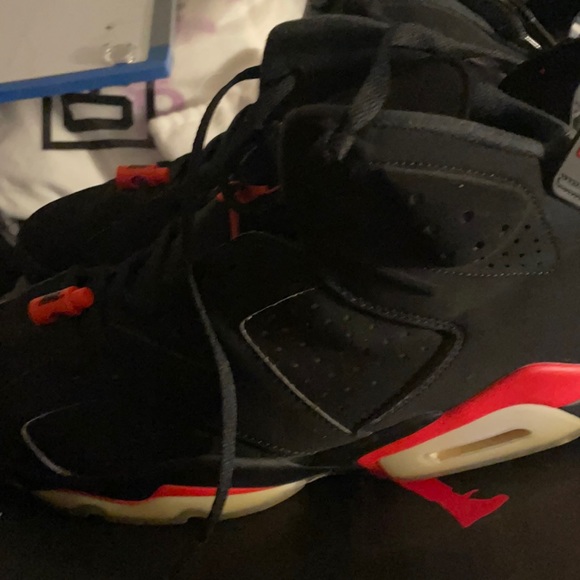 Men’s Jordan 6 Infrared - Picture 3 of 3